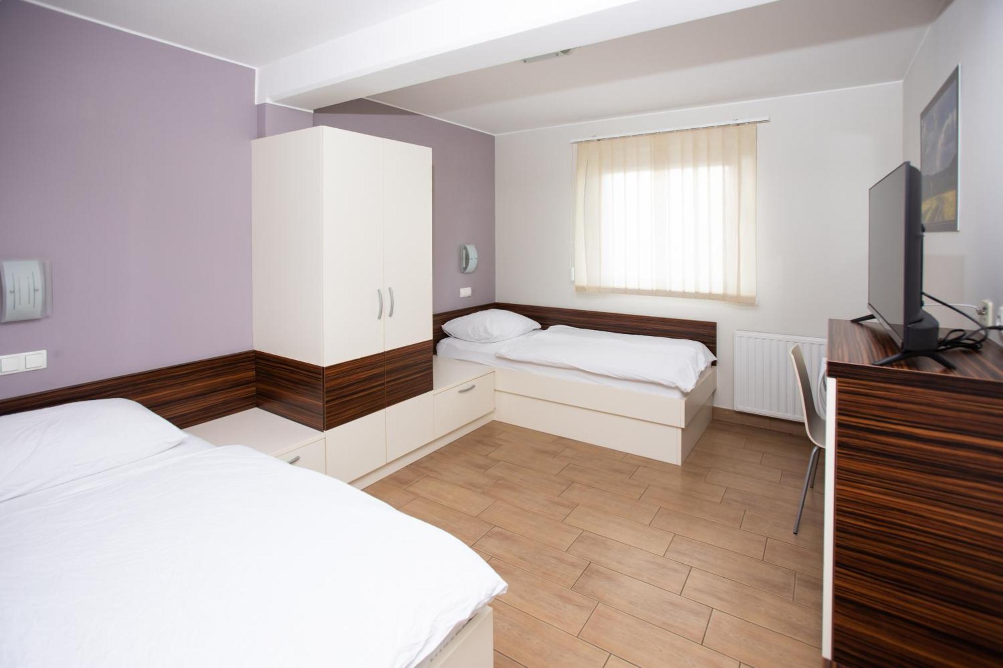 Rooms En Krajcar Cerknica Eksteriør bilde